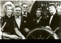 Grampian TV session. From the left: Marisha (vcls), Alex Sutherland (MD), Bill Kemp (dms), John Hartley (bass), Lawrie Hamilton (gtr).